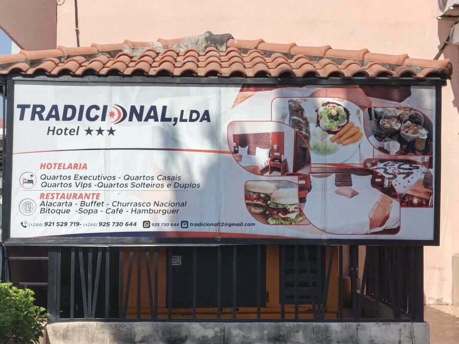 Fachada do hotel